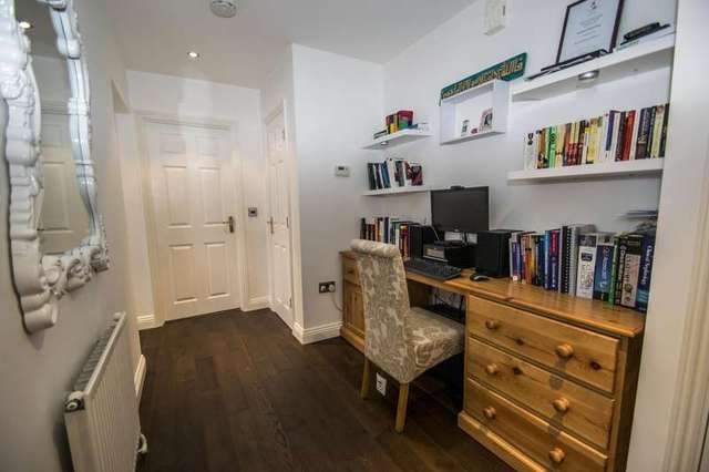  Image of 2 bedroom Apartment for sale in South Stoke Road Woodcote Reading RG8 at South Stoke Road Woodcote Reading, RG8 0PL
