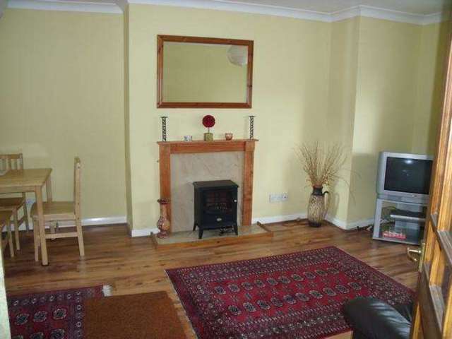  Image of 2 bedroom Apartment to rent in Belvedere Place Scarborough YO11 at Scarborough, YO11 2QX