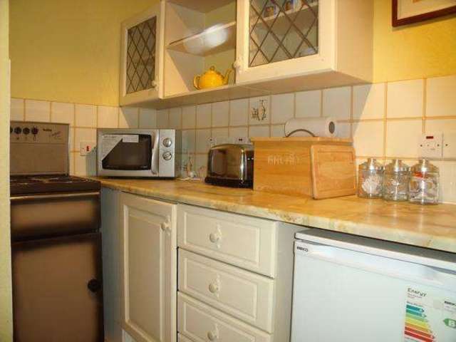  Image of 2 bedroom Apartment to rent in Belvedere Place Scarborough YO11 at Scarborough, YO11 2QX
