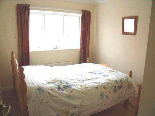  Image of 2 bedroom Apartment to rent in Belvedere Place Scarborough YO11 at Scarborough, YO11 2QX