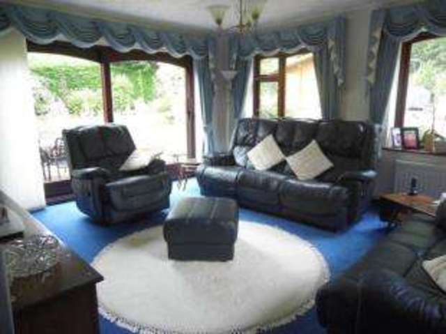  Image of 3 bedroom Detached house for sale in North Pole Road Barming Maidstone ME16 at Barming Maidstone East Malling, ME16 9HH