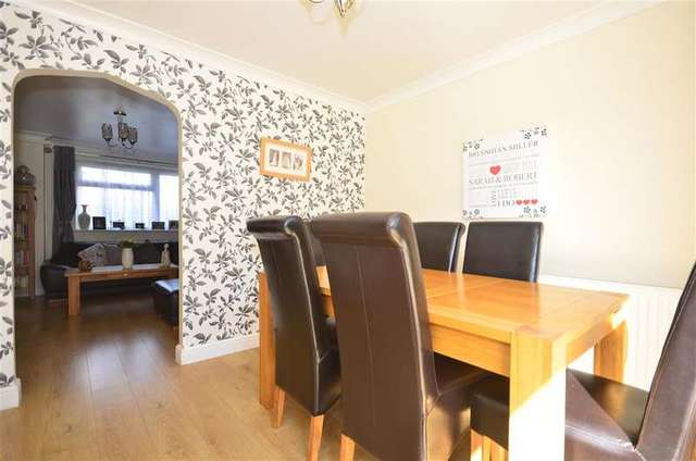  Image of 3 bedroom Detached house for sale in Oakenpole Ashford TN23 at Ashford Kent Ashford, TN23 5XW