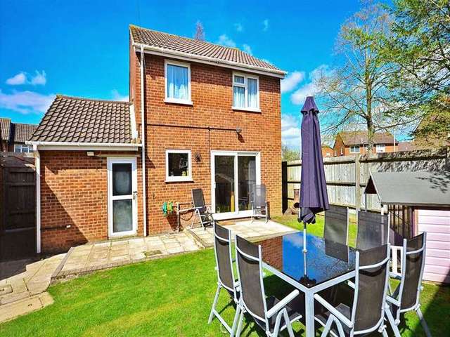  Image of 3 bedroom Detached house for sale in Oakenpole Ashford TN23 at Ashford Kent Ashford, TN23 5XW