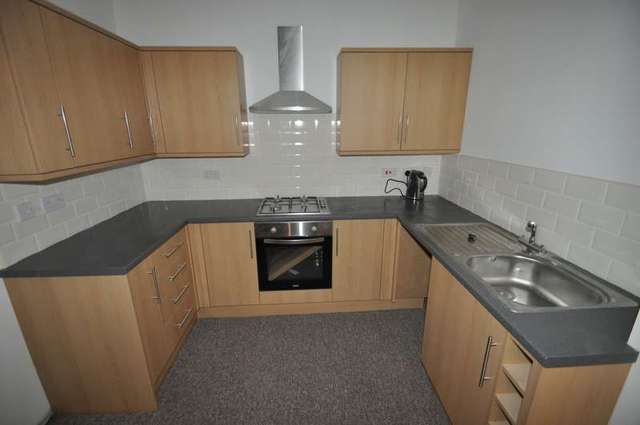  Image of 1 bedroom Flat to rent in Old Chester Road Rock Ferry Birkenhead CH42 at Birkenhead, CH42 3XF