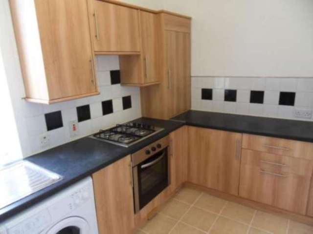  Image of 1 bedroom Flat to rent in Old Road Elderslie Johnstone PA5 at Old Road Elderslie Johnstone, PA5 9EH