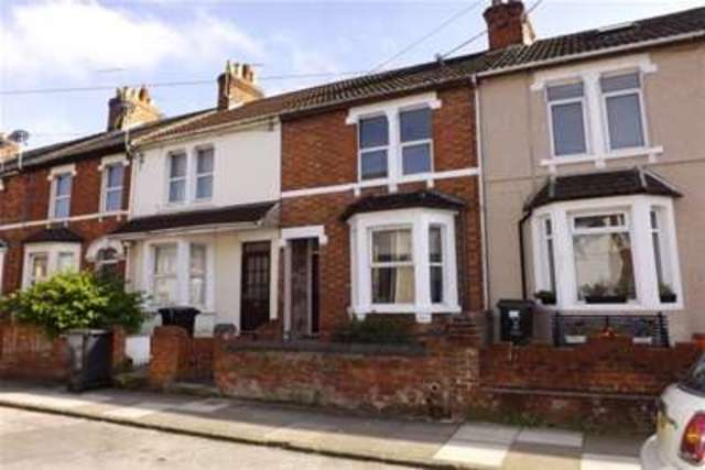  Image of 2 bedroom Terraced house to rent in Dixon Street Swindon SN1 at Swindon, SN1 3PJ