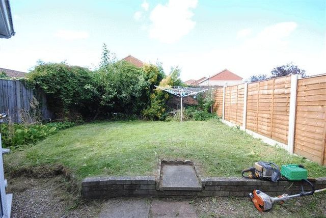  Image of 3 bedroom Semi-Detached house for sale in Olive Grove Wavertree Liverpool L15 at Olive Grove Wavertree Liverpool, L15 8LU