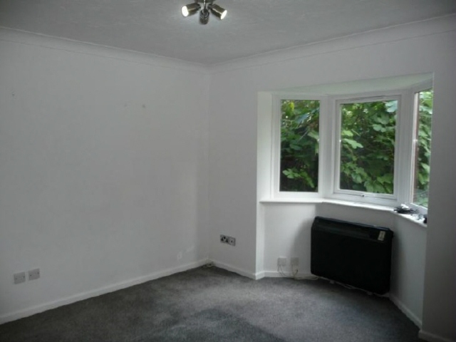  Image of 1 bedroom Flat to rent in Padwell Road Southampton SO14 at Padwell Rd Southampton Southampton, SO14 6QZ