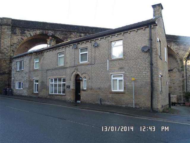  Image of 1 bedroom Apartment to rent in Stainland Road Greetland Halifax HX4 at Halifax, HX4 8BD