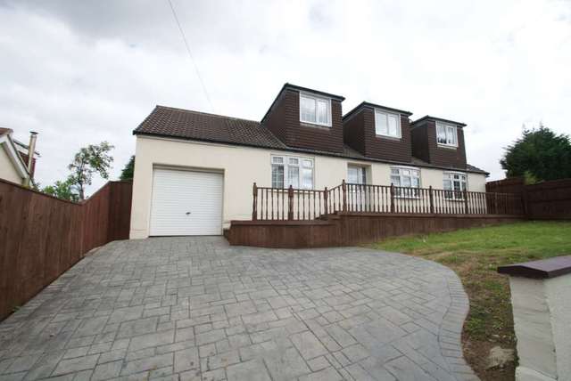 Image of 5 bedroom Bungalow for sale in Ormesby Bank Ormesby Middlesbrough TS7 at Ormesby Bank  Middlesbrough, TS7 9ED