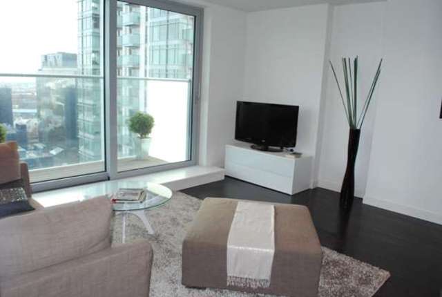  Image of 1 bedroom Detached house to rent in Pan Peninsula Square London E14 at Canary Wharf, E14 9HG
