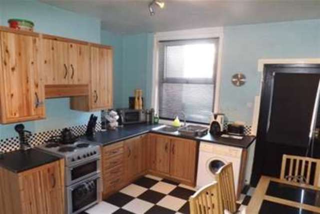  Image of 3 bedroom Terraced house to rent in Parkside Road Sheffield S6 at Sheffield, S6 2AA