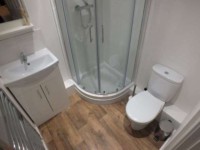 Image of 1 bedroom Detached house to rent in Pascal Crescent Shinfield Reading RG2 at Shinfield Reading Berkshire, RG2 9FP
