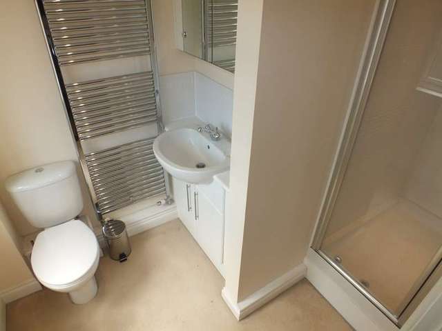  Image of 1 bedroom Detached house to rent in Pascal Crescent Shinfield Reading RG2 at Shinfield Reading Berkshire, RG2 9FP