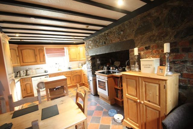  Image of 4 bedroom Detached house for sale in Pentir Bangor LL57 at Pentir Bangor, LL57 4EB