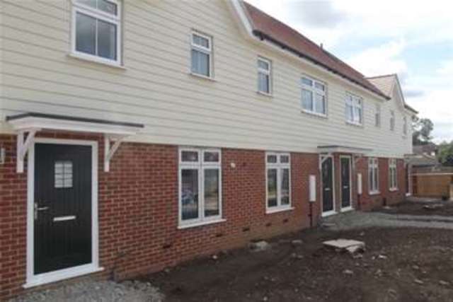  Image of 3 bedroom Detached house to rent in Pippins Place Canterbury CT1 at Canterbury, CT1 3FA
