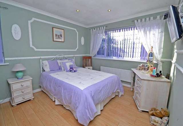  Image of 3 bedroom Detached house for sale in Pledwick Drive Wakefield WF2 at Sandal Wakefield West Yorkshire, WF2 6DE