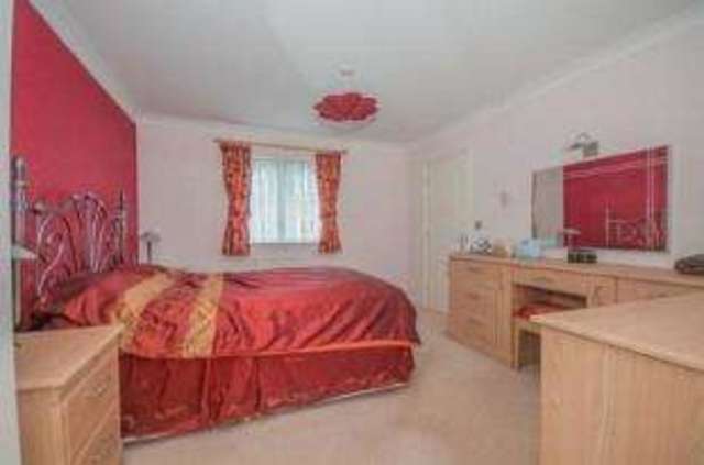  Image of 5 bedroom Detached house for sale in Ponsonby Drive Peterborough PE2 at Peterborough Cambridgeshire Woodston, PE2 9RZ
