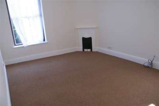 Image of 4 bedroom Semi-Detached house to rent in Prestbury Road Prestbury Cheltenham GL52 at Cheltenham, GL52 3ES