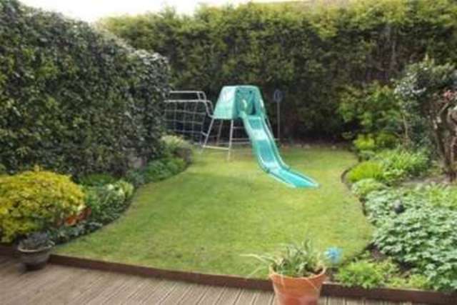  Image of 3 bedroom Detached house to rent in Ranelagh Grove Nottingham NG8 at Nottingham, NG8 1HS