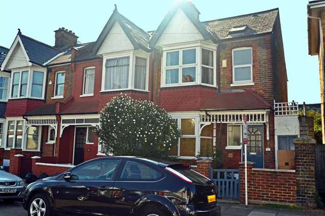  Image of 4 bedroom End of Terrace for sale in Ravensbury Road London SW18 at West Hill, SW18 4RZ