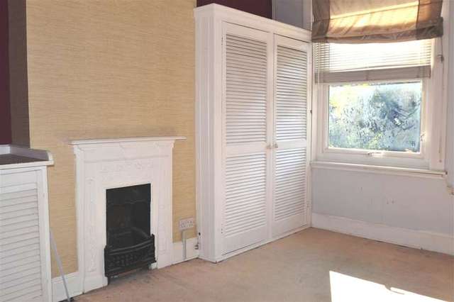  Image of 4 bedroom End of Terrace for sale in Ravensbury Road London SW18 at West Hill, SW18 4RZ