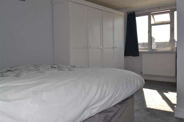  Image of 4 bedroom End of Terrace for sale in Ravensbury Road London SW18 at West Hill, SW18 4RZ
