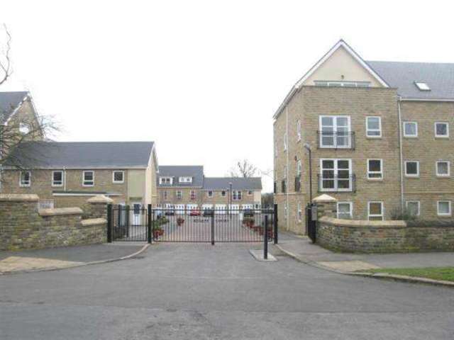  Image of 2 bedroom Apartment to rent in Albert Promenade Halifax HX3 at Southowram, HX3 0HD