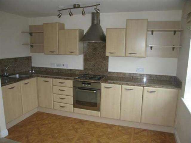  Image of 2 bedroom Apartment to rent in Albert Promenade Halifax HX3 at Southowram, HX3 0HD