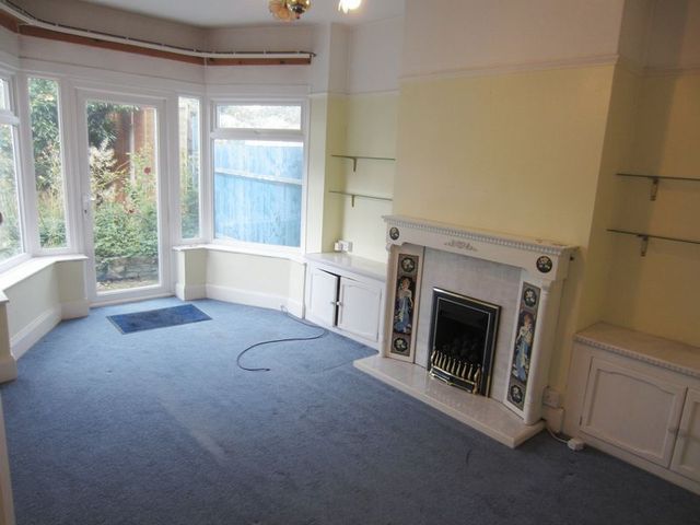  Image of 3 bedroom Semi-Detached house to rent in Ridgacre Road Quinton Birmingham B32 at Ridgacre Road Quinton Birmingham, B32 2TL