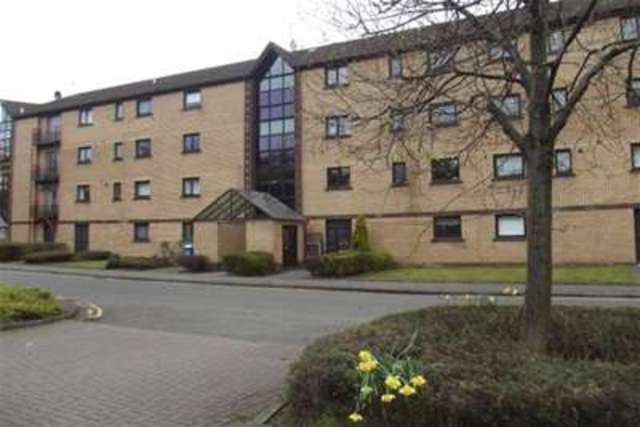  Image of 2 bedroom Flat to rent in Riverview Drive Glasgow G5 at Glasgow, G5 8EU