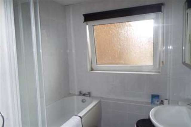  Image of 2 bedroom Flat to rent in Middlebridge Street Romsey SO51 at Romsey, SO51 8HP