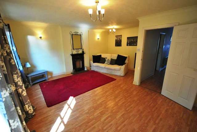  Image of 3 bedroom Mews for sale in Rosewood Gardens Gatley Cheadle SK8 at Gatley Cheadle Gatley, SK8 4GR