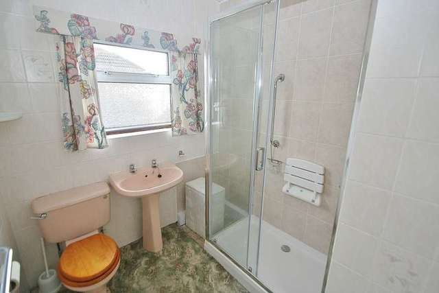  Image of 3 bedroom Detached house for sale in Westfield Avenue South Croydon CR2 at South Croydon Surrey, CR2 9JZ