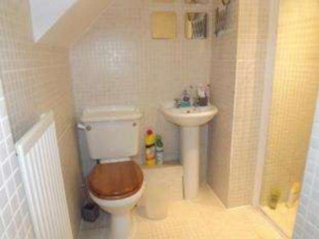  Image of 1 bedroom Flat for sale in Sandford Street Cheltenham GL53 at Cheltenham Gloucestershire Leck-hampton, GL53 7JW
