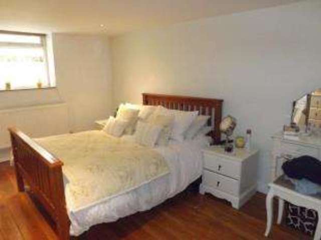  Image of 1 bedroom Flat for sale in Sandford Street Cheltenham GL53 at Cheltenham Gloucestershire Leck-hampton, GL53 7JW