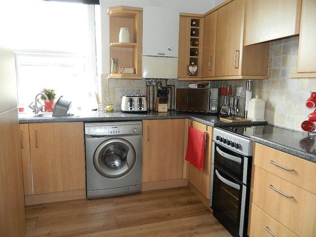  Image of 2 bedroom Flat for sale in Severn Road Weston-super-Mare BS23 at Severn Road  Weston-Super-Mare, BS23 1DT