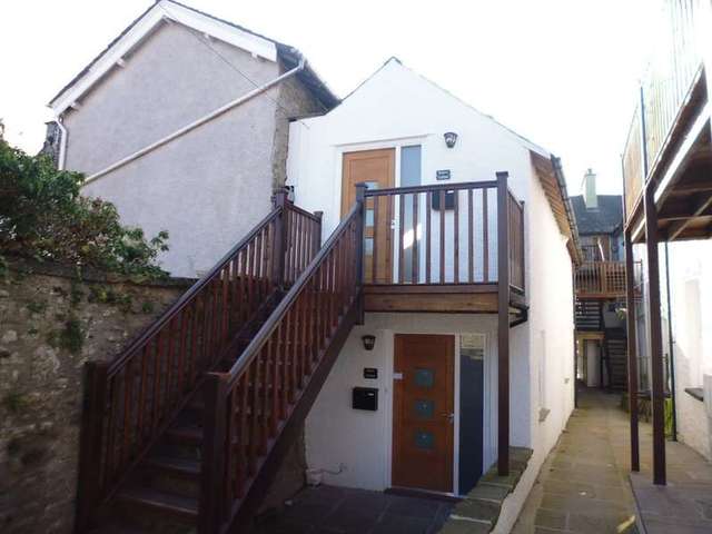  Image of 1 bedroom Flat for sale in Stramongate Kendal LA9 at Kendal Cumbria, LA9 4BD