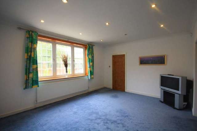  Image of 5 bedroom Detached house for sale in Sheepfoot Lane Prestwich Manchester M25 at Sheepfoot Lane Prestwich Manchester, M25 0BP