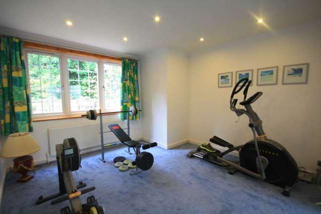  Image of 5 bedroom Detached house for sale in Sheepfoot Lane Prestwich Manchester M25 at Sheepfoot Lane Prestwich Manchester, M25 0BP
