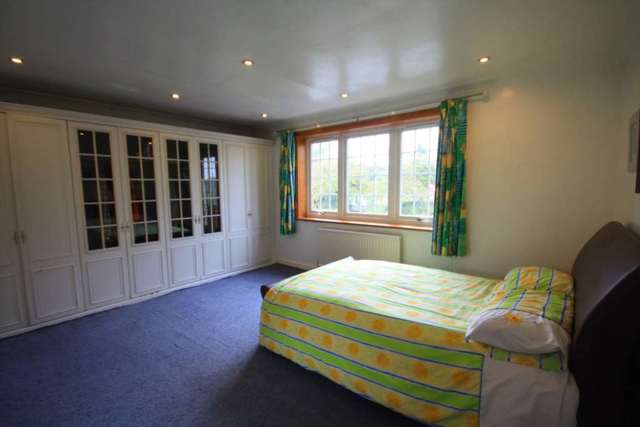  Image of 5 bedroom Detached house for sale in Sheepfoot Lane Prestwich Manchester M25 at Sheepfoot Lane Prestwich Manchester, M25 0BP
