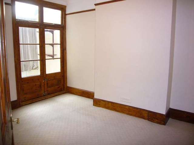  Image of 2 bedroom Flat to rent in Shell Road London SE13 at Shell Road  London, SE13 7TY
