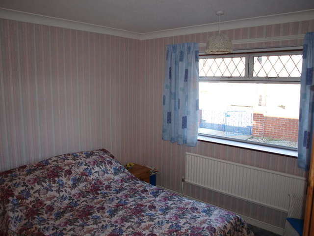 Image of 2 bedroom Detached house for sale in Ship Road Lowestoft NR33 at Pakefield Lowestoft Suffolk, NR33 7DN