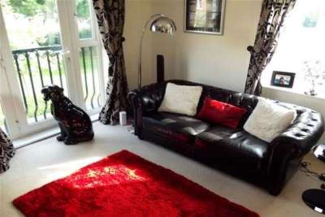  Image of 2 bedroom Flat to rent in Shottery Close Redditch B98 at Redditch, B98 0GE