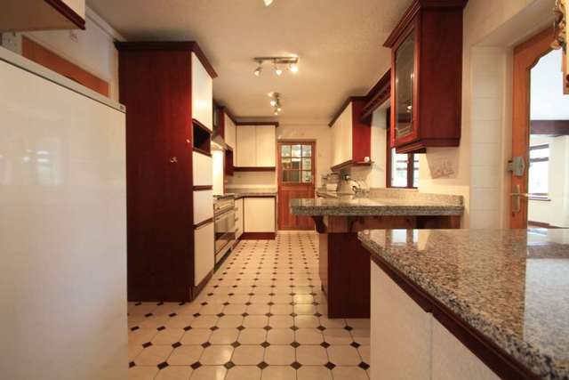  Image of 6 bedroom Detached house for sale in Simister Lane Prestwich Manchester M25 at Simister Lane Prestwich Manchester, M25 2SU
