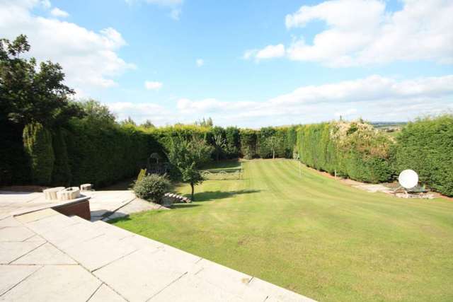  Image of 6 bedroom Detached house for sale in Simister Lane Prestwich Manchester M25 at Simister Lane Prestwich Manchester, M25 2SU
