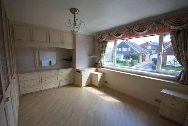  Image of 6 bedroom Detached house for sale in Simister Lane Prestwich Manchester M25 at Simister Lane Prestwich Manchester, M25 2SU