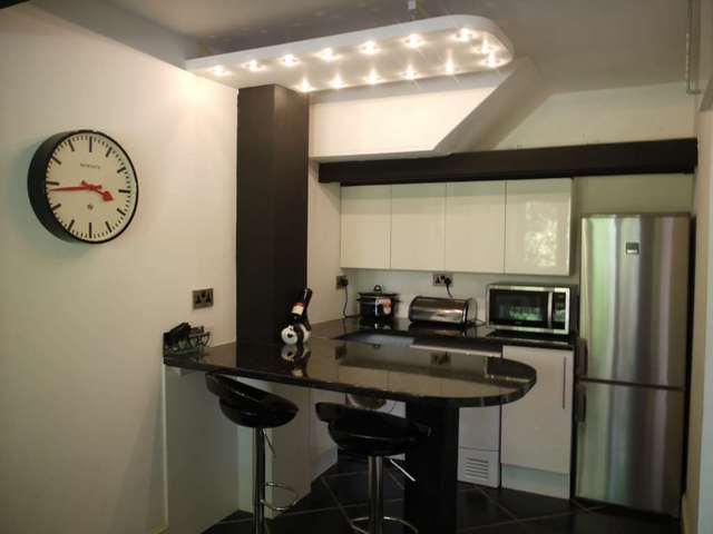  Image of 2 bedroom Detached house for sale in Simmonds Close Bracknell RG42 at Simmonds Close Amen Corner Bracknell, RG42 1FL