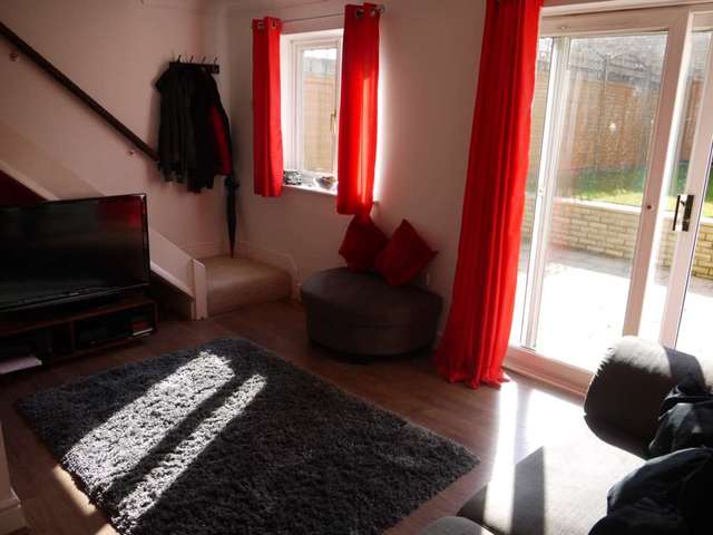  Image of 2 bedroom Detached house for sale in Simmonds Close Bracknell RG42 at Simmonds Close Amen Corner Bracknell, RG42 1FL