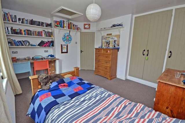  Image of 4 bedroom Cottage for sale in Slack Lane Newmillerdam Wakefield WF2 at Newmillerdam Wakefield West Yorkshire, WF2 6QN